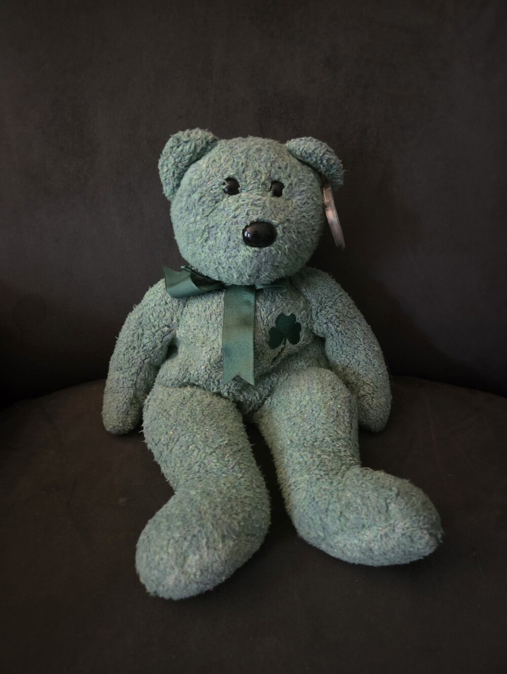 2001 TY “Shamrock” The Bear Beanie Buddy collection Embroidered shamrock & Bow